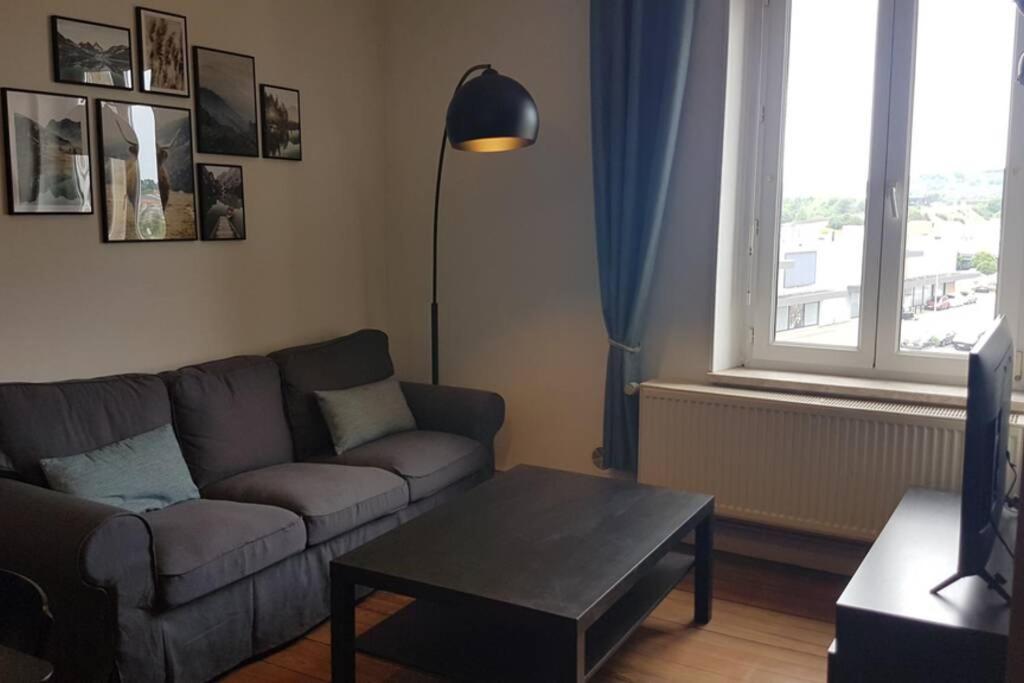 - 3 Apartment *