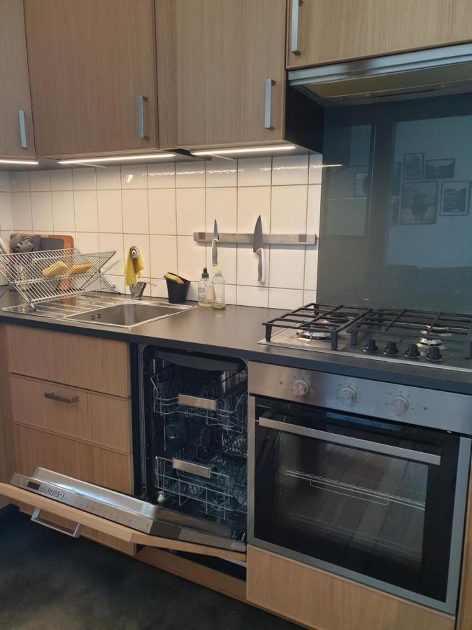 - 3 Appartement *