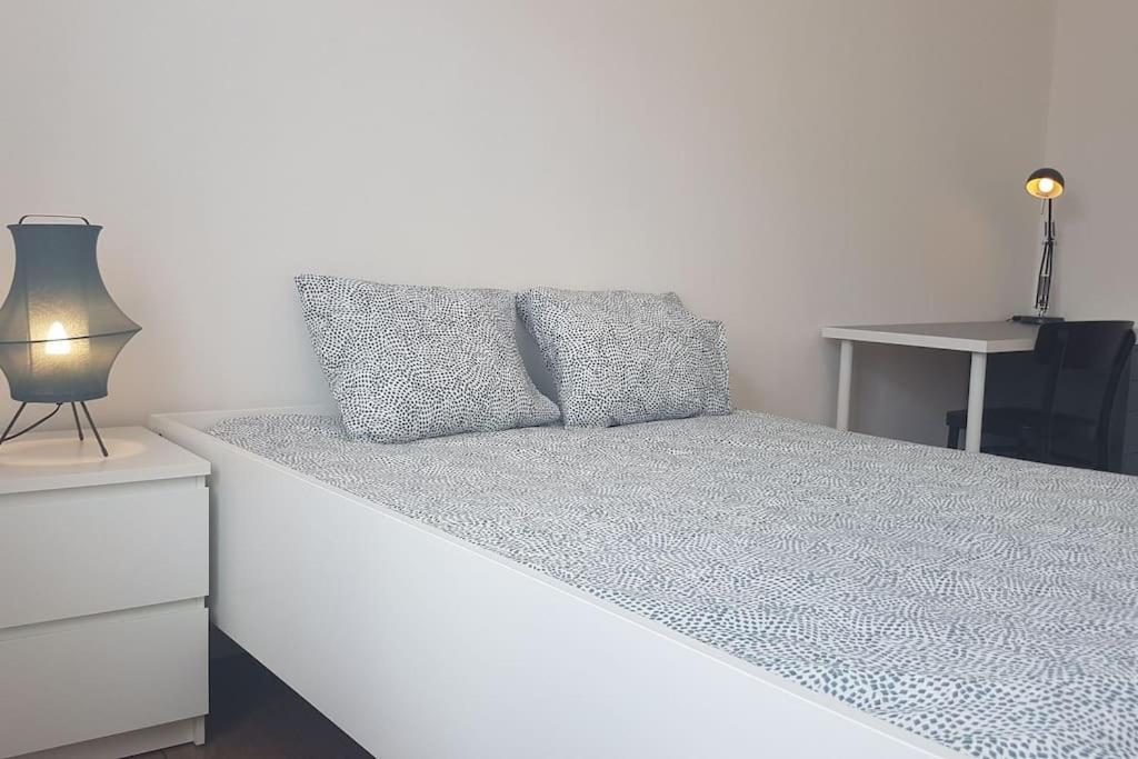 - 3 Appartement *